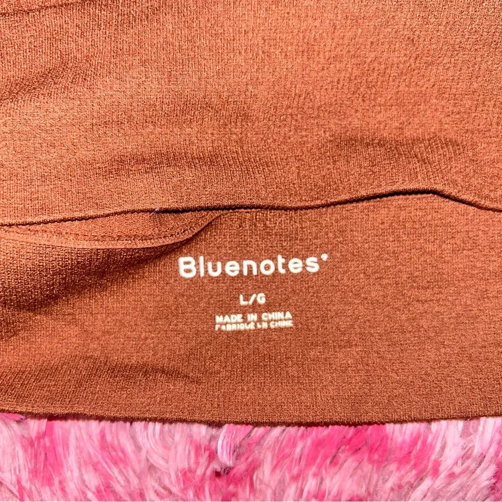 Bluenotes Rust Ribbed Top - Picture 3 of 3